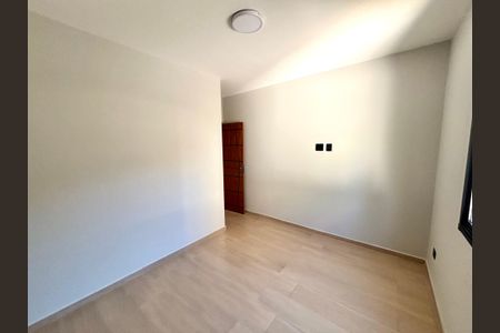 Casa à venda com 150m², 3 quartos e 2 vagasQuarto 3