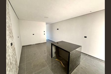 Casa à venda com 150m², 3 quartos e 2 vagasCozinha