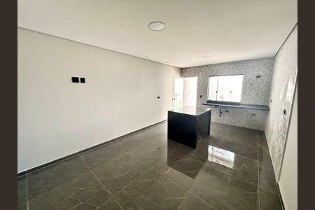 Casa à venda com 150m², 3 quartos e 2 vagasCozinha