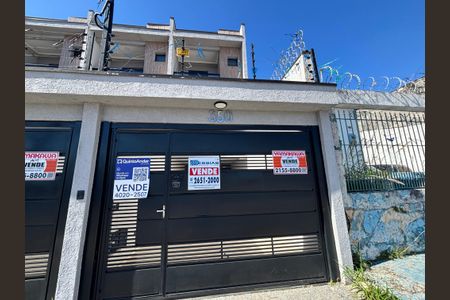 Casa à venda com 150m², 3 quartos e 2 vagasFachada