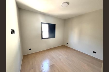 Casa à venda com 150m², 3 quartos e 2 vagasQuarto 3