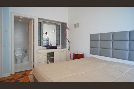 Suite 1 de apartamento para alugar com 3 quartos, 190m² em Moinhos de Vento, Porto Alegre