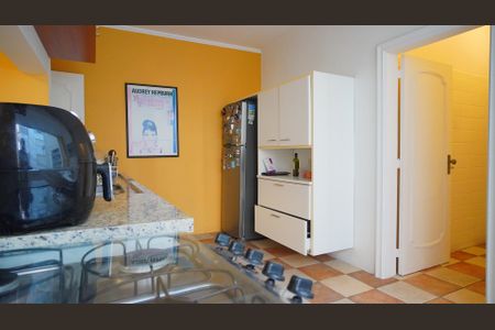 Apartamento para alugar com 190m², 3 quartos e 1 vaga Apartamento para alugar com 190m², 3 quartos e 1 vagaCozinha