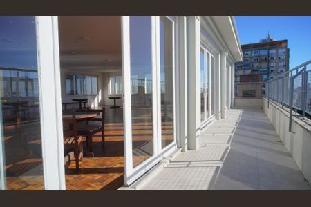 Apartamento para alugar com 190m², 3 quartos e 1 vaga Apartamento para alugar com 190m², 3 quartos e 1 vagaTerraço