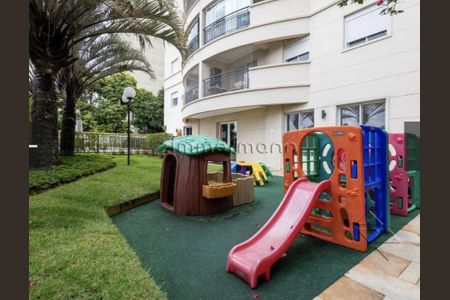 Apartamento à venda com 80m², 3 quartos e 2 vagas Apartamento à venda com 80m², 3 quartos e 2 vagasÁrea externa