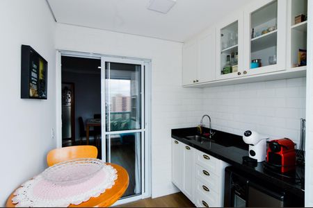 Varanda da Sala de apartamento para alugar com 2 quartos, 53m² em Vila Augusta, Guarulhos