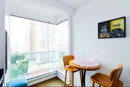 Apartamento para alugar com 53m², 2 quartos e 1 vagaVaranda da Sala