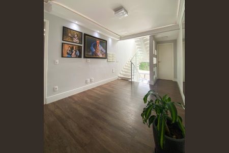 Casa à venda com 3 quartos, 272m² em Swiss Park, Campinas