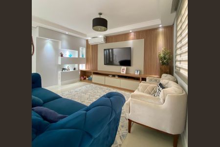 Casa à venda com 3 quartos, 272m² em Swiss Park, Campinas