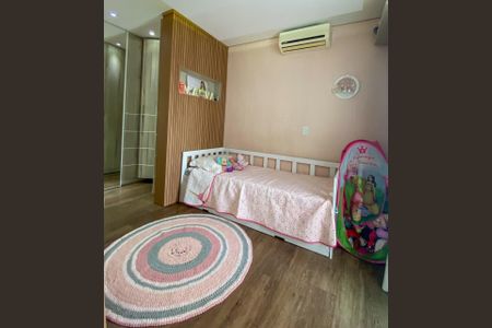 Casa à venda com 3 quartos, 272m² em Swiss Park, Campinas