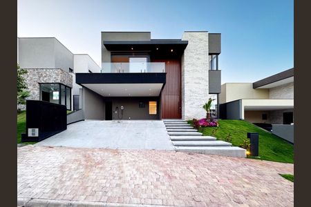 Casa à venda com 361m², 4 quartos e 4 vagas