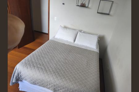 Apartamento à venda com 3 quartos, 240m² em Sagrada Família, Belo Horizonte