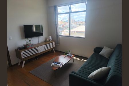 Apartamento à venda com 3 quartos, 240m² em Sagrada Família, Belo Horizonte