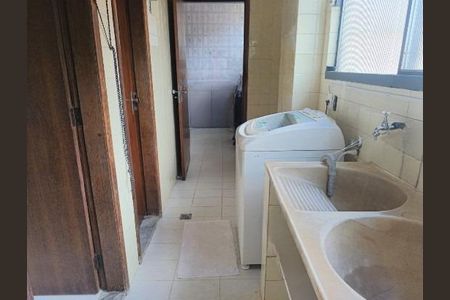 Apartamento à venda com 3 quartos, 240m² em Sagrada Família, Belo Horizonte