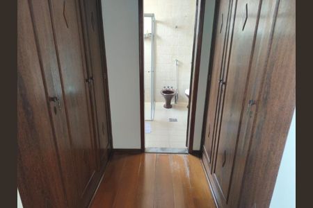 Apartamento à venda com 3 quartos, 240m² em Sagrada Família, Belo Horizonte