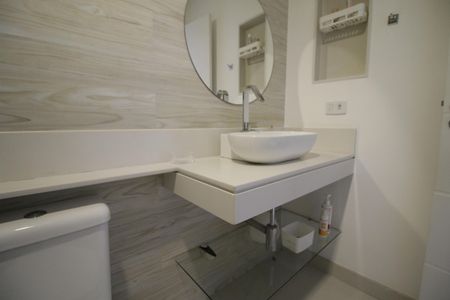 Casa para alugar com 164m², 4 quartos e 2 vagasBanheiro da Suíte 3