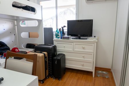 Apartamento à venda com 75m², 2 quartos e 1 vaga Apartamento à venda com 75m², 2 quartos e 1 vagaQuarto