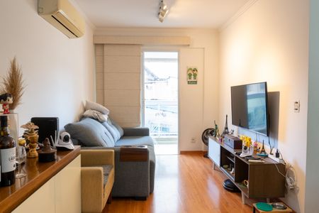 Sala de apartamento à venda com 2 quartos, 75m² em Grajaú, Rio de Janeiro