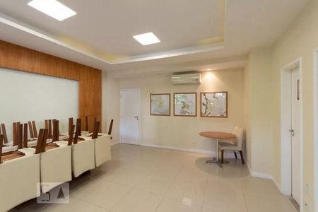 Apartamento à venda com 75m², 2 quartos e 1 vaga