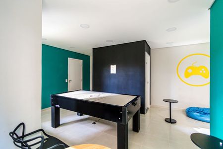 Apartamento à venda com 37m², 2 quartos e sem vagaÁrea comum - Sala de jogos