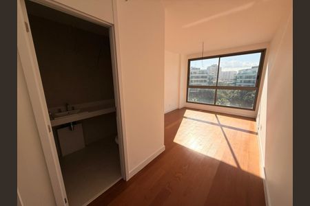 Apartamento à venda com 4 quartos, 290m² em Barra da Tijuca, Rio de Janeiro