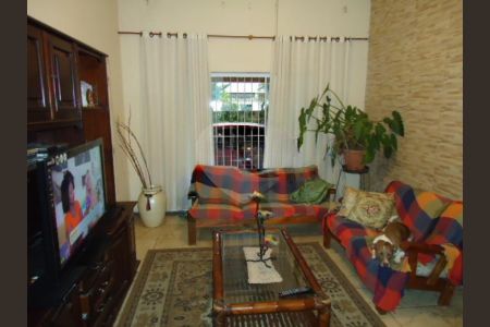 Casa à venda com 3 quartos, 130m² em Santo Amaro, São Paulo