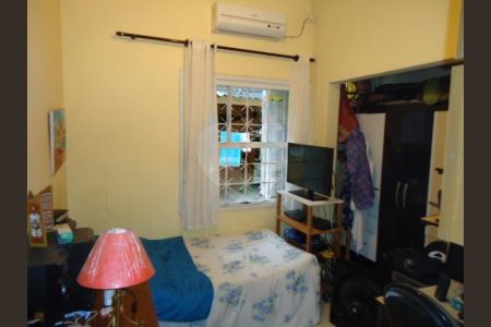 Casa à venda com 130m², 3 quartos e 3 vagas