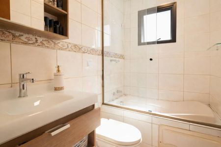 Casa à venda com 3 quartos, 223m² em Alves Dias, São Bernardo do Campo