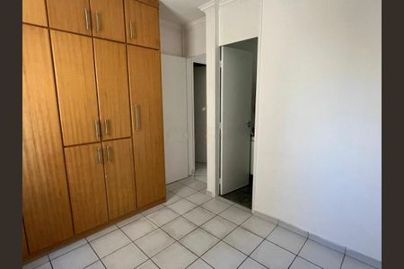 Apartamento para alugar com 70m², 2 quartos e 2 vagas