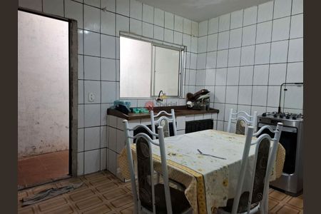 Casa à venda com 4 quartos, 116m² em Parque São Lucas, São Paulo