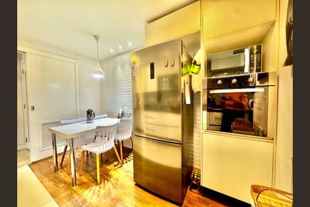 Apartamento à venda com 4 quartos, 194m² em Icaraí, Niterói