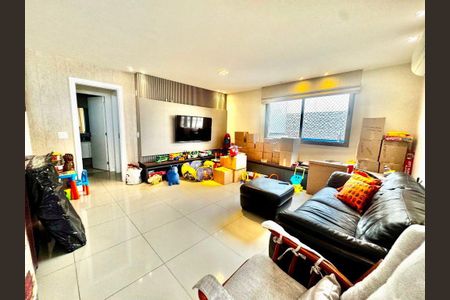 Apartamento à venda com 4 quartos, 194m² em Icaraí, Niterói