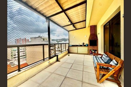 Apartamento à venda com 4 quartos, 194m² em Icaraí, Niterói