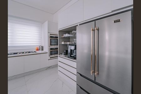 Casa à venda com 700m², 3 quartos e 7 vagas