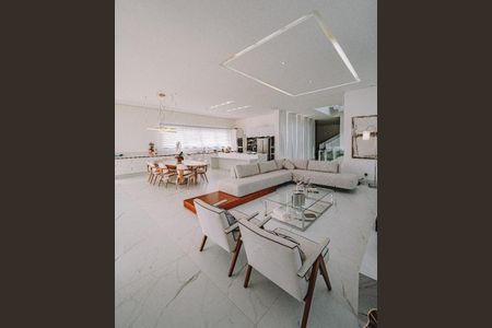 Casa à venda com 3 quartos, 700m² em Colinas da Anhanguera, Santana de Parnaíba