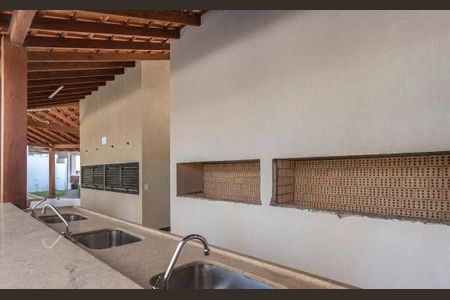 Apartamento à venda com 67m², 2 quartos e 1 vaga Apartamento à venda com 67m², 2 quartos e 1 vagaÁrea comum - Churrasqueira