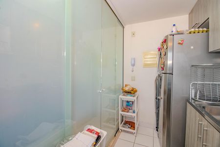 Apartamento à venda com 67m², 2 quartos e 1 vaga Apartamento à venda com 67m², 2 quartos e 1 vagaCozinha e Área de Serviço