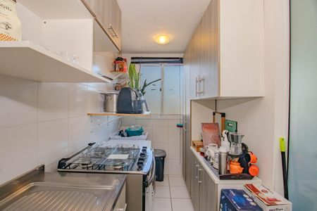 Apartamento à venda com 67m², 2 quartos e 1 vaga Apartamento à venda com 67m², 2 quartos e 1 vagaCozinha e Área de Serviço