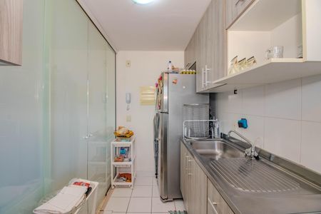 Apartamento à venda com 67m², 2 quartos e 1 vaga Apartamento à venda com 67m², 2 quartos e 1 vagaCozinha e Área de Serviço