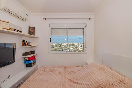 Suíte de apartamento à venda com 2 quartos, 67m² em Vila Ipiranga, Porto Alegre
