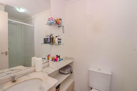 Apartamento à venda com 67m², 2 quartos e 1 vaga Apartamento à venda com 67m², 2 quartos e 1 vagaBanheiro da Suíte