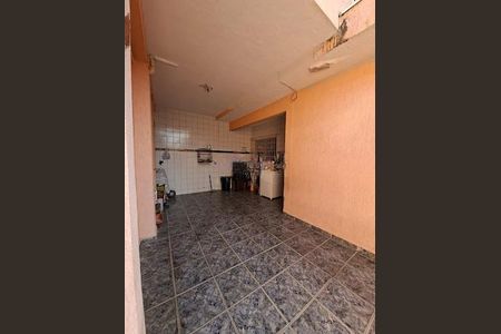 Casa à venda com 183m², 3 quartos e 2 vagas