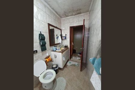 Casa à venda com 183m², 3 quartos e 2 vagas
