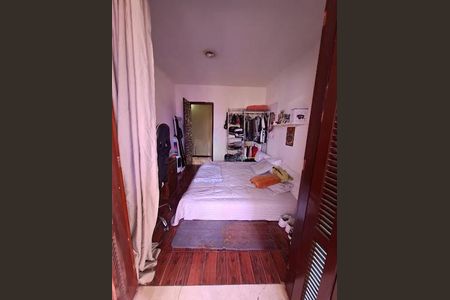 Casa à venda com 183m², 3 quartos e 2 vagas