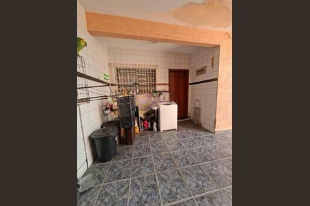 Casa à venda com 183m², 3 quartos e 2 vagas