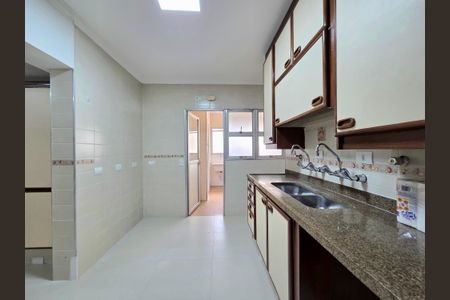 Apartamento à venda com 172m², 3 quartos e 2 vagasCozinha