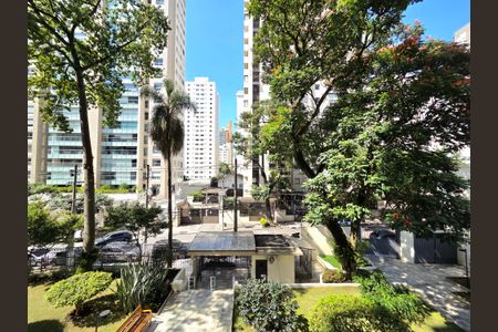 Apartamento à venda com 172m², 3 quartos e 2 vagasVista