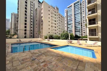 Apartamento à venda com 172m², 3 quartos e 2 vagasÁrea comum - Piscina