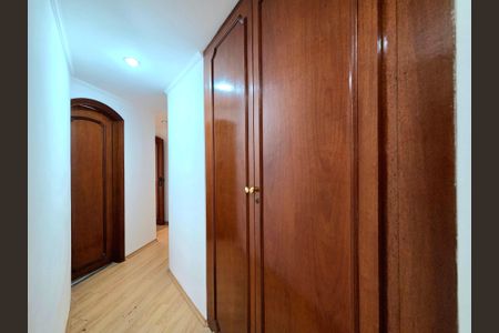 Apartamento à venda com 172m², 3 quartos e 2 vagasCorredor