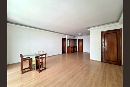 Apartamento à venda com 172m², 3 quartos e 2 vagasSala